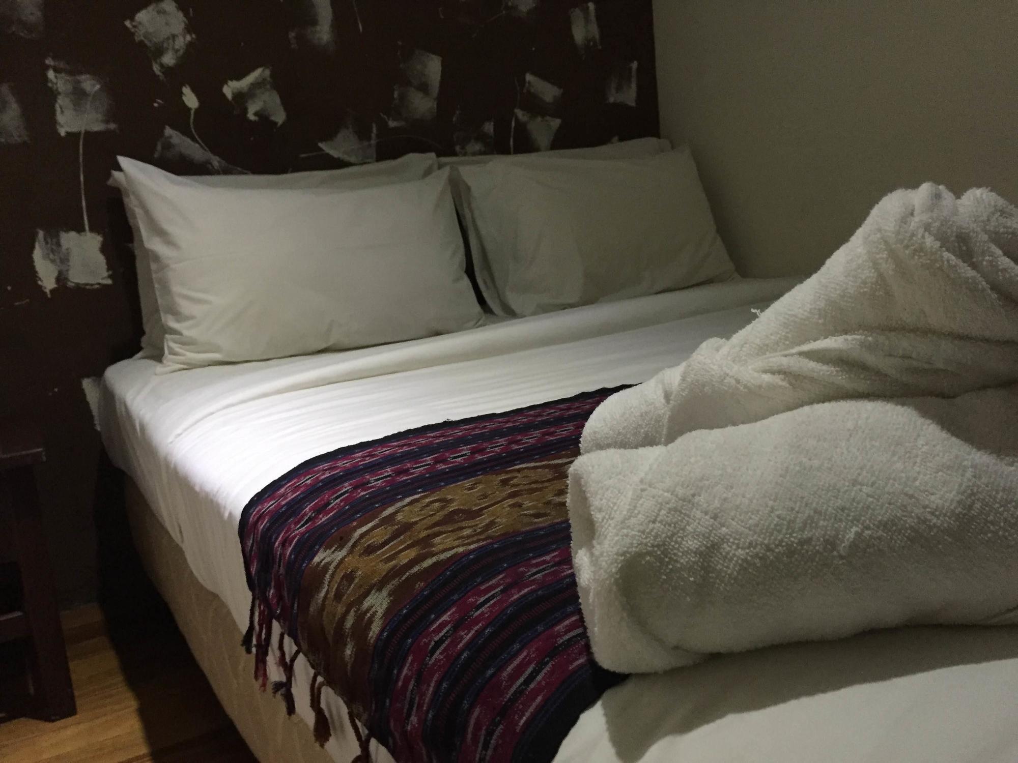 My Place Hotel & Lodge Кучинг Экстерьер фото